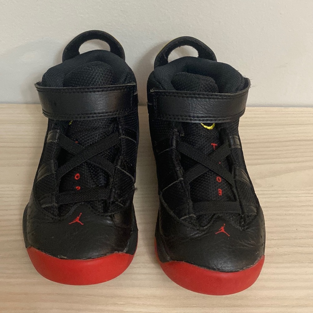 JORDAN Air retro 6 rings black/red toddler sneakers size 10C